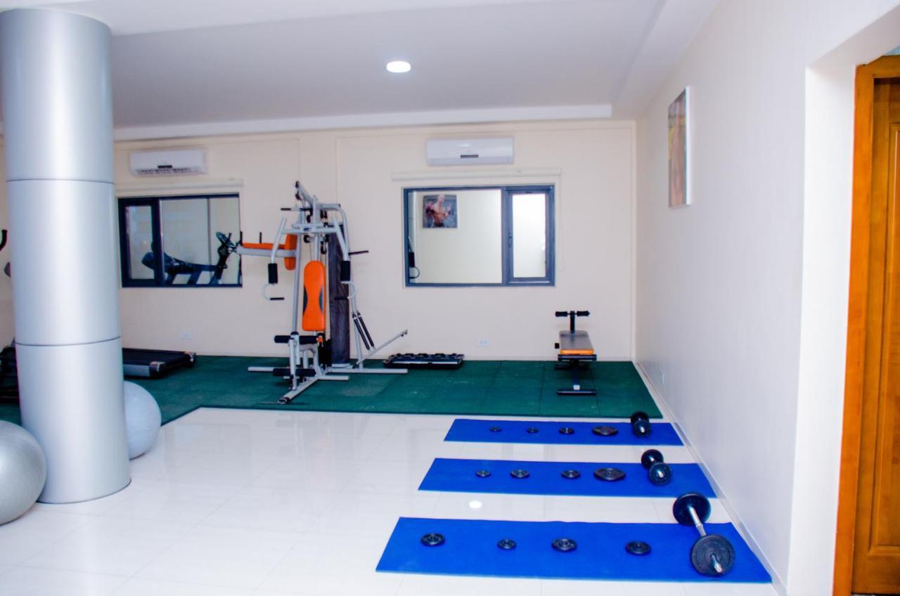 Hotel Platinum Kinshasa Buitenkant foto