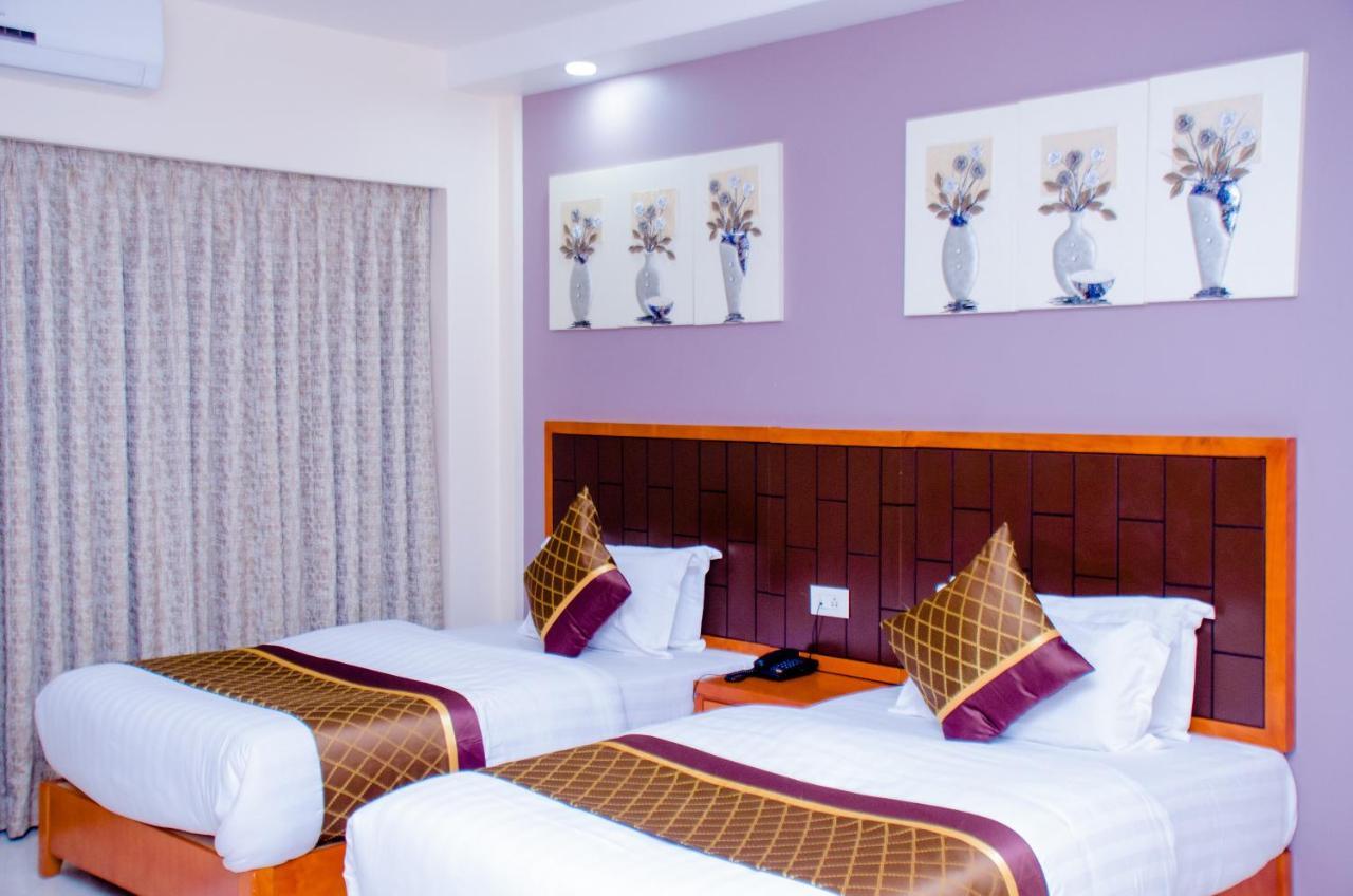 Hotel Platinum Kinshasa Buitenkant foto